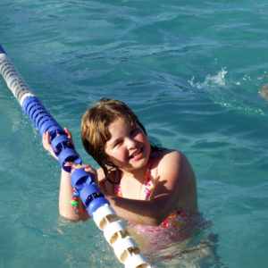 abrazos-child-swimming abrazos-child-swimming