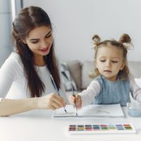 mother-and-daughter-painting-activity-3985021 mother-and-daughter-painting-activity-3985021